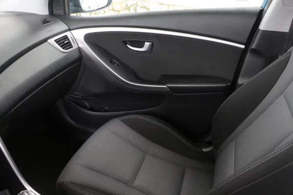 Hyundai i30 1.6 CRDI Comfort 19