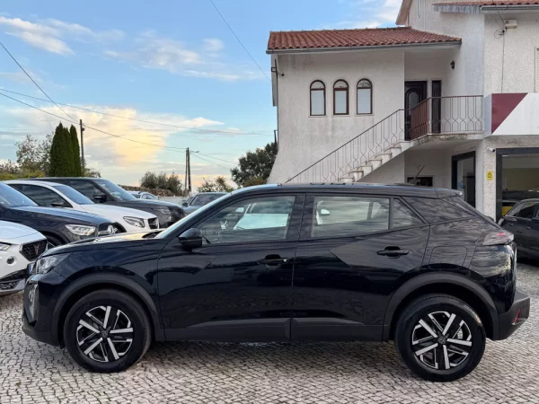 Peugeot 2008 1.2 PureTech Active Pack 7