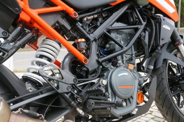 KTM Duke Duke 125cc 9