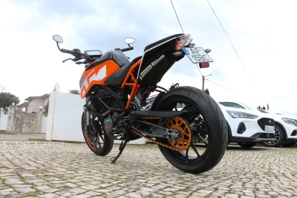 KTM Duke Duke 125cc 18
