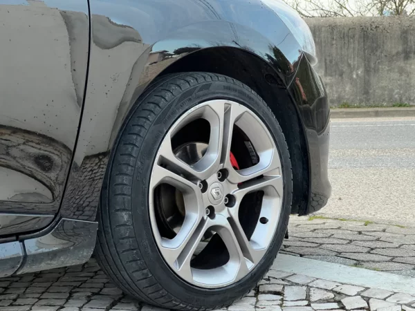 Renault Clio 1.2 TCE GT EDC 5