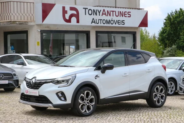 Renault Captur 1.0 TCe Exclusive 1