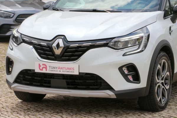 Renault Captur 1.0 TCe Exclusive 6