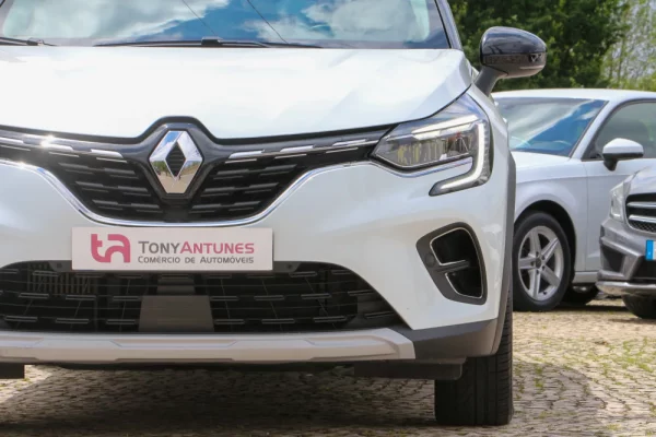 Renault Captur 1.0 TCe Exclusive 10