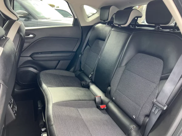 Renault Captur 1.0 TCe Exclusive 13