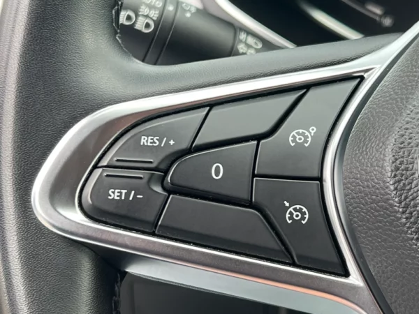 Renault Captur 1.0 TCe Exclusive 19