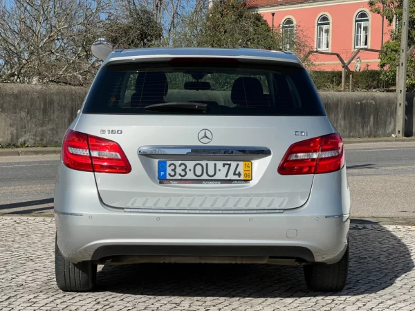 Mercedes-Benz B 180 CDI Urban 6