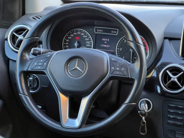 Mercedes-Benz B 180 CDI Urban 17