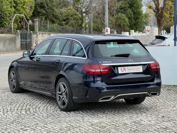 Mercedes-Benz C 300 C 300de T 9G-TRONIC AMG Line 8
