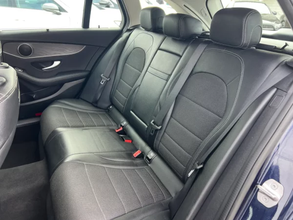 Mercedes-Benz C 300 C 300de T 9G-TRONIC AMG Line 13