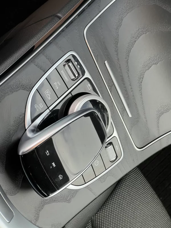 Mercedes-Benz C 300 C 300de T 9G-TRONIC AMG Line 18