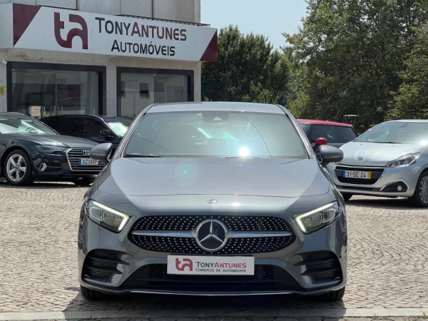 Mercedes-Benz A 180 d AMG Line Aut. 3