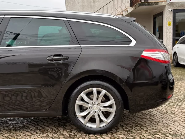 Peugeot 508 SW 2.0 HDi Allure 9