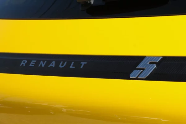 Renault 5 E-Tech 52 kWh Evolution Autonomia Conforto 14