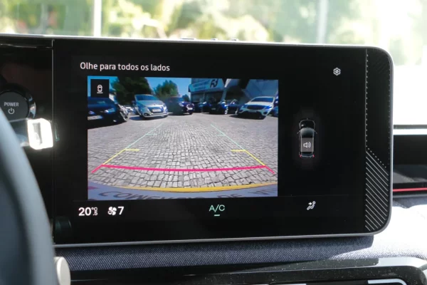 Renault 5 E-Tech 52 kWh Evolution Autonomia Conforto 16