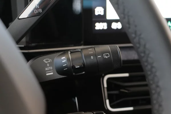 Renault 5 E-Tech 52 kWh Evolution Autonomia Conforto 41