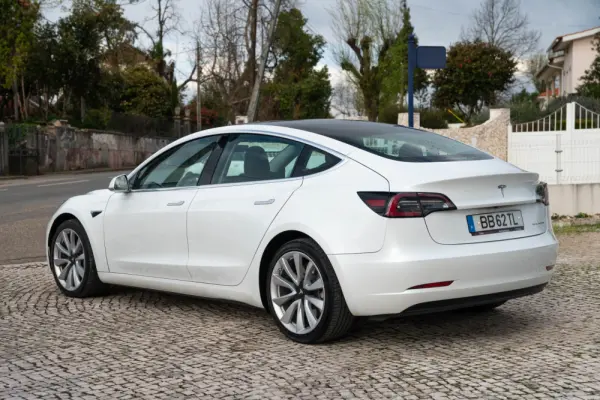 Tesla Model 3 Long Range AWD Dual Motor 12