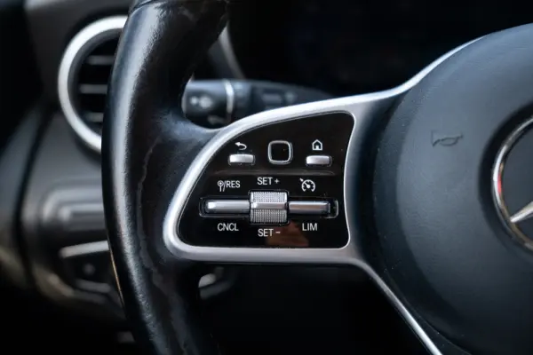 Mercedes-Benz GLC 300 de 4Matic 17