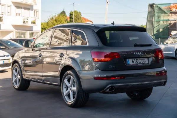 Audi Q7 3.0 TDI DPF quattro tiptronic 11