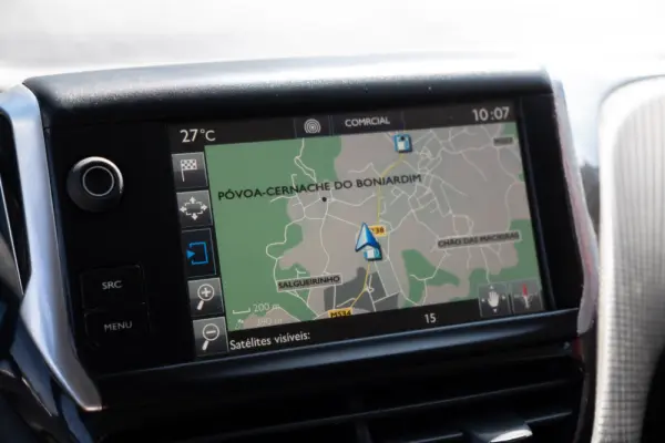 Peugeot 2008 1.6 BlueHDi Access 17