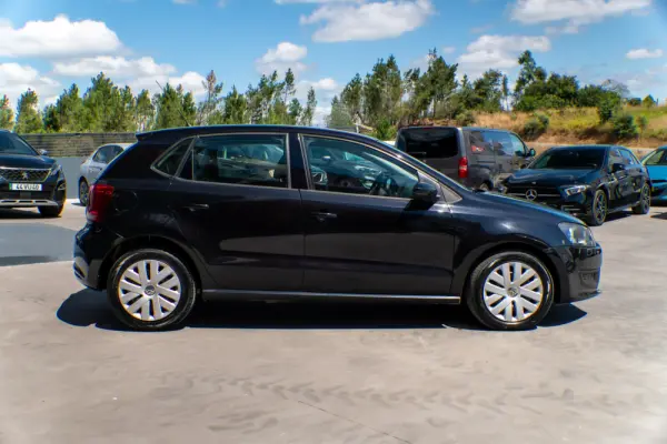 Volkswagen Polo 1.6 TDI Confortline 10