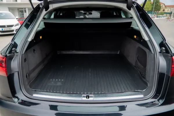 Audi A6 Avant 2.0 TDi S tronic 33