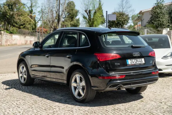 Audi Q5 40 TDI quattro S-line S-tronic 13