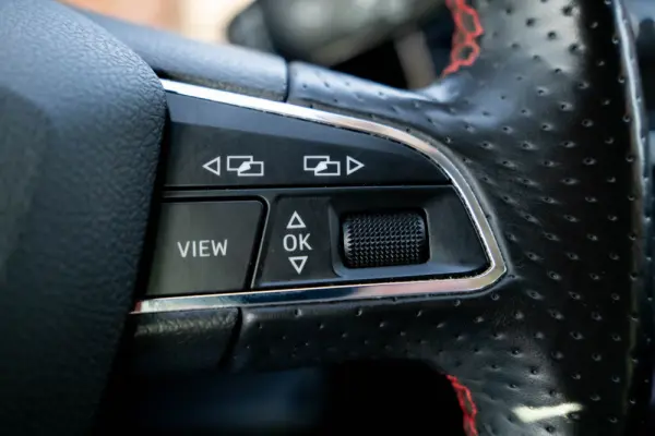 SEAT Leon ST 1.0 EcoTSI FR S/S 13