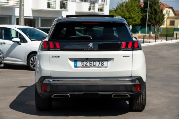 Peugeot 3008 1.6 BlueHDi GT Line EAT6 4