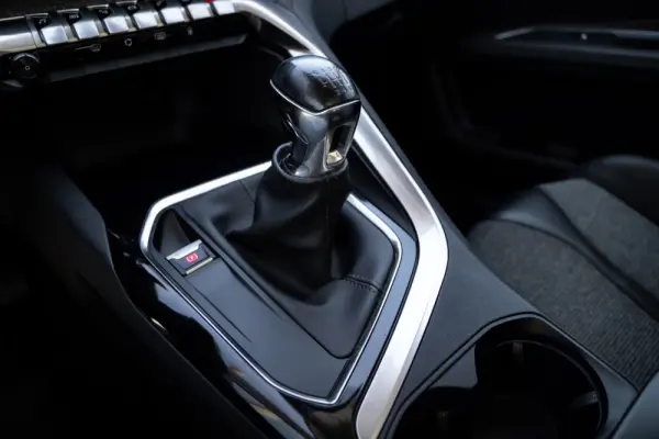 Peugeot 5008 1.5 BlueHDi Allure Pack 22