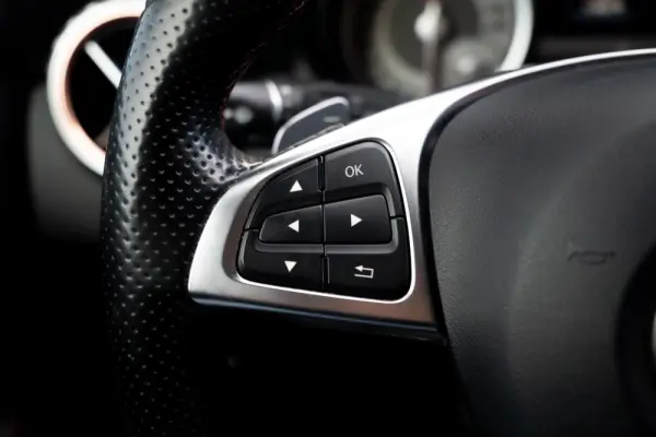 Mercedes-Benz GLA 180 (CDI) d 7G-DCT AMG Line 14