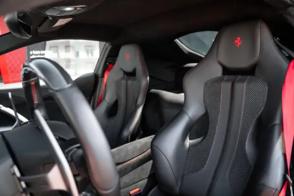 Ferrari 812 Superfast 6.5 V12 21