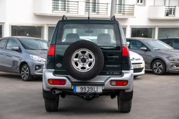 Nissan Terrano II 2.7 TDi Comfort 9