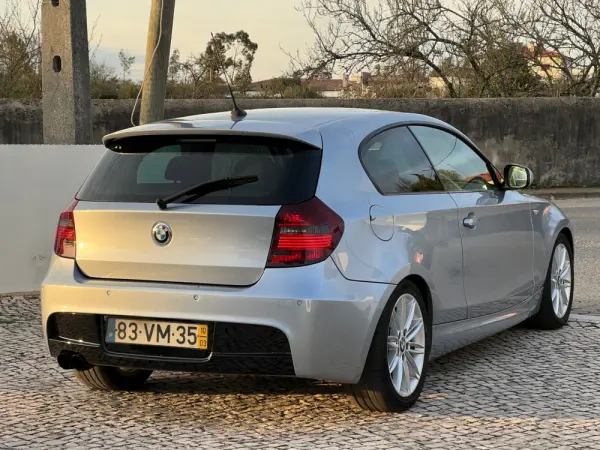 BMW 118 d Pack M 5