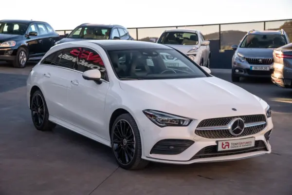Mercedes-Benz CLA 250 e 8G-DCT AMG Line 29