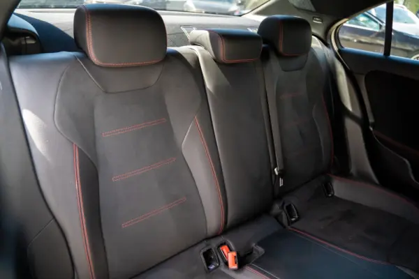 Mercedes-Benz A 250 Limousine e 8G-DCT AMG Line 27