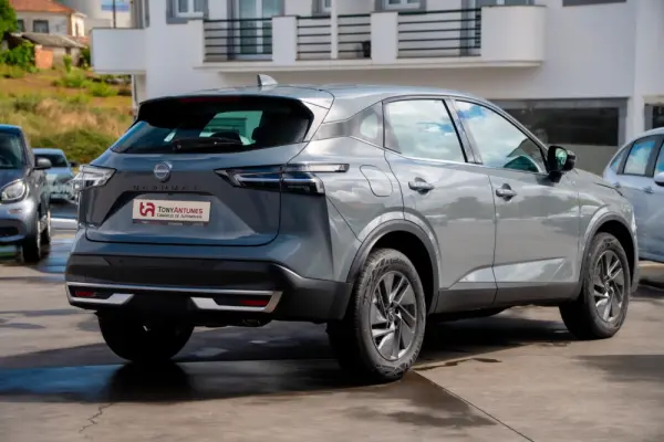 Nissan Qashqai 1.3 DIG-T N-Connecta 5