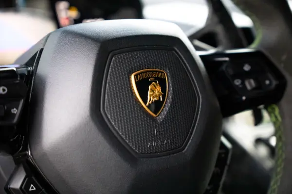 Lamborghini Huracán 5.2 V10 LP Performance 26