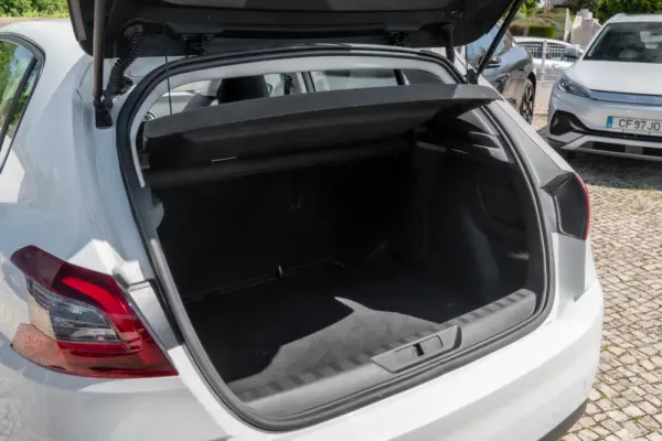 Peugeot 308 1.5 BlueHDi Business Line 16