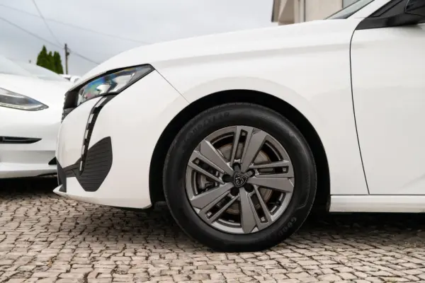 Peugeot 308 SW 1.5 BlueHDi Active Pack 14