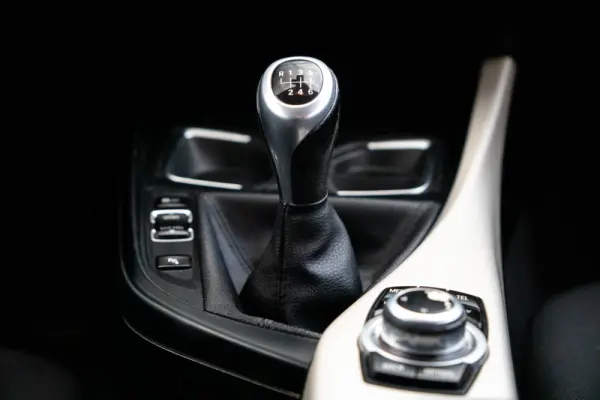 BMW 116 d Advantage 18