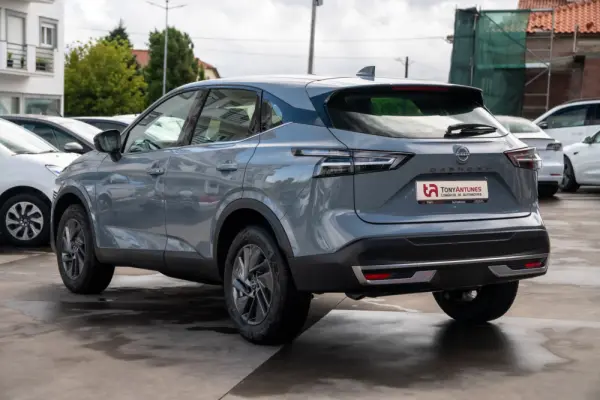 Nissan Qashqai 1.3 DIG-T N-Connecta 7