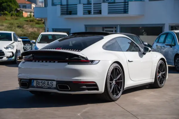Porsche 911 (992) Carrera PDK 4