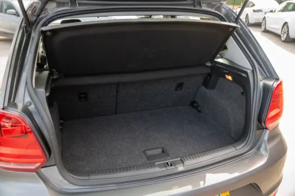 Volkswagen Polo 1.0 Confortline 24