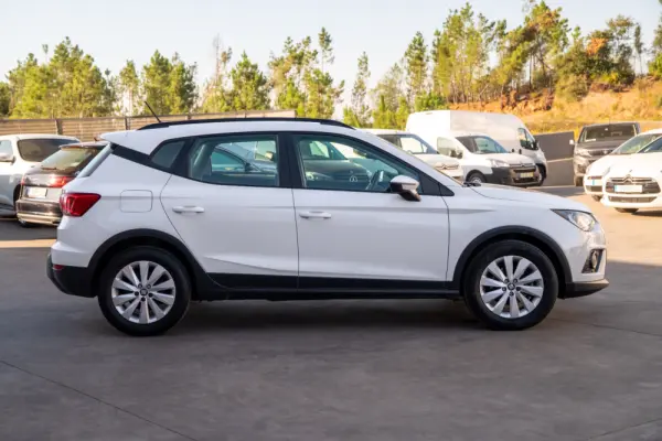 SEAT Arona 1.6 TDI Reference 10