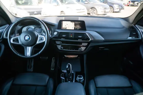 BMW X3 30 e xDrive Pack M 4