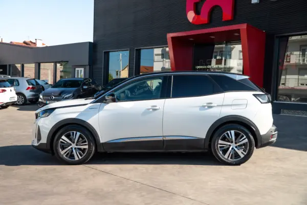 Peugeot 3008 1.6 Hybrid4 Allure Pack e-EAT8 9