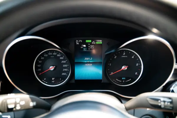 Mercedes-Benz C 300 de T 9G-TRONIC AMG Line 20