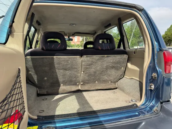 Nissan Terrano Outro 16
