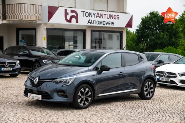 Renault Clio 1.0 TCe Intens 1